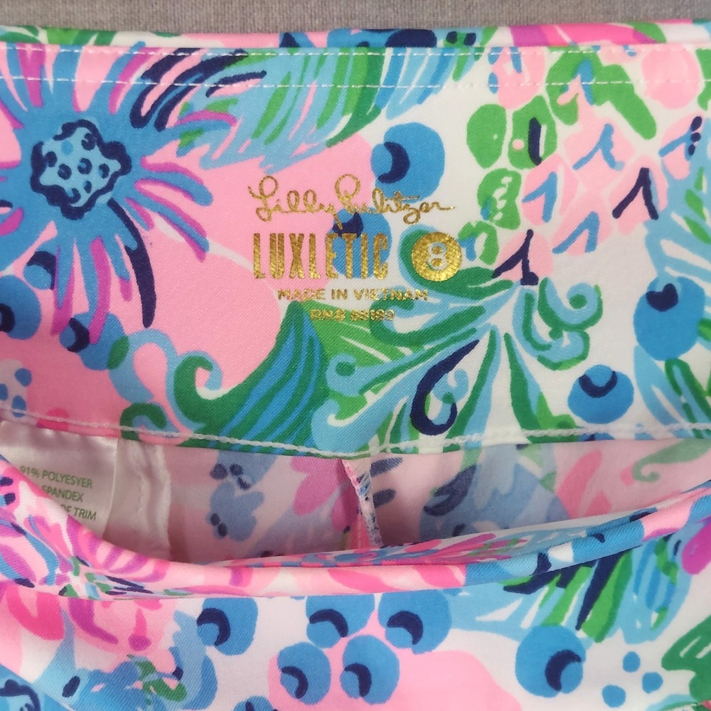 Lilly Pulitzer Luxletic Pull On Bermuda Golf Shorts Womens 8 Tropical Resort - Picture 6 of 12